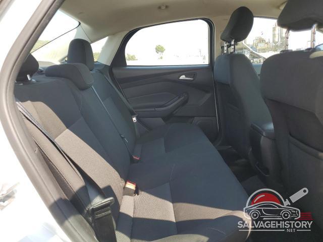 1FADP3F25FL385897 2015 FORD FOCUS photo no. 10