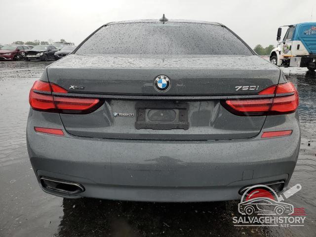 WBA7F2C52JB238919 2018 BMW 7 SERIES photo no. 6