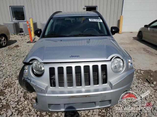 1J4FT47B09D117335 2009 JEEP COMPASS photo no. 5