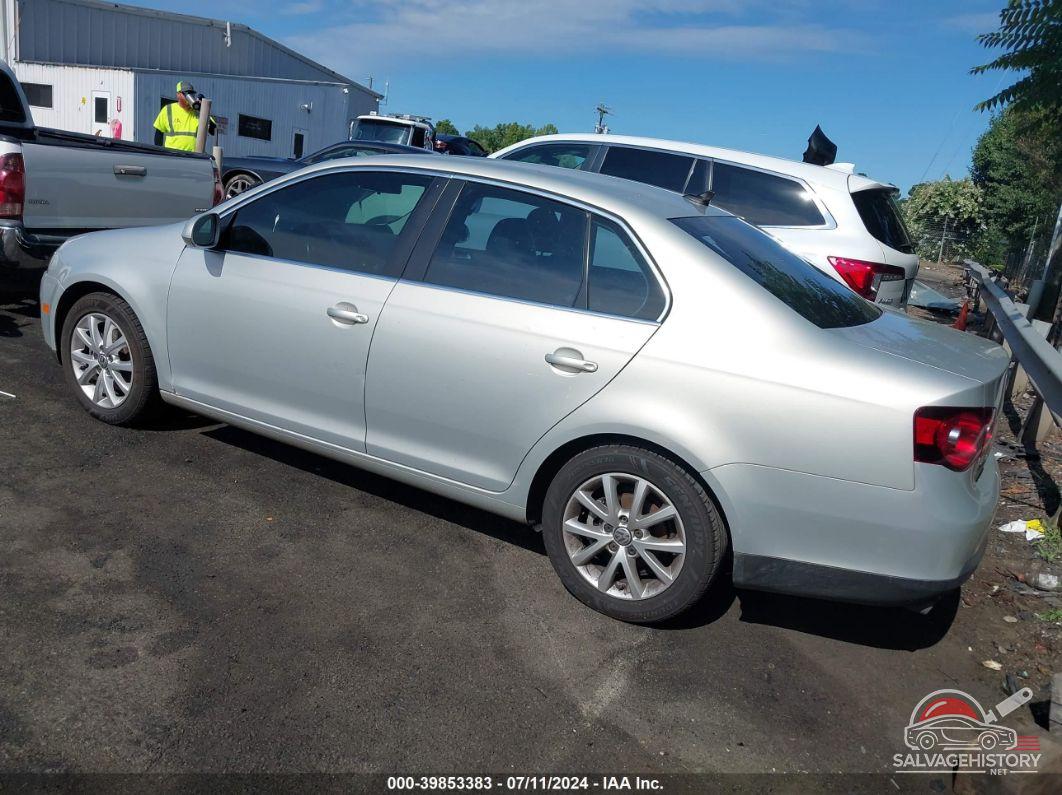 3VWRZ7AJ0AM051250 2010 VOLKSWAGEN JETTA photo no. 3