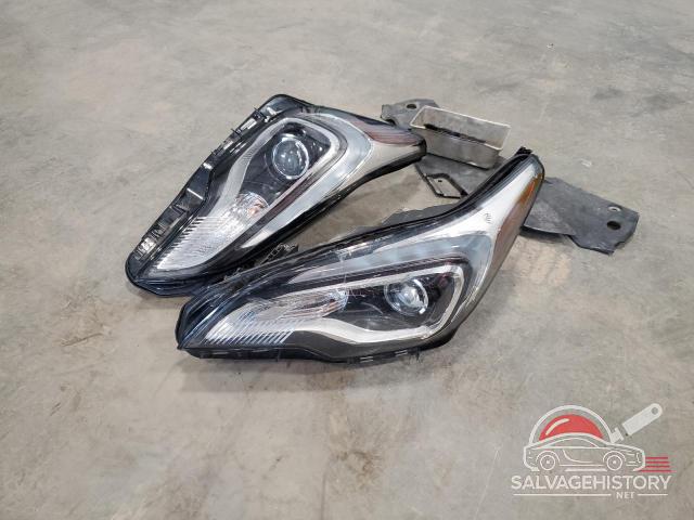 LRBFXCSAXJD009827 2018 BUICK ENVISION photo no. 13