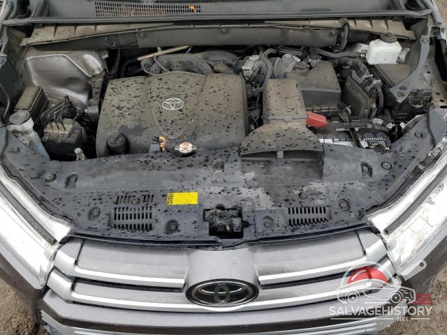 5TDKZRFH6KS332685 2019 TOYOTA HIGHLANDER photo no. 12