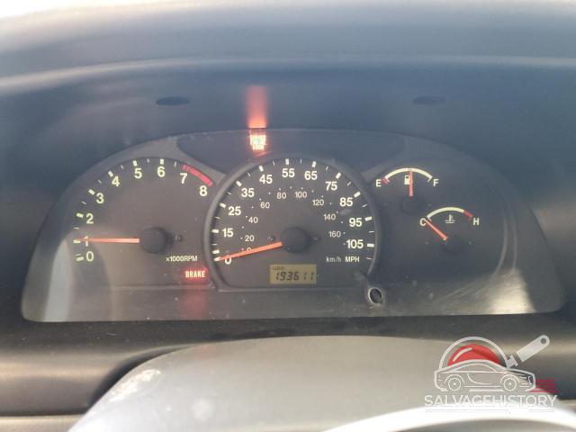 JS3TD62V0Y4105270 2000 SUZUKI GR VITARA photo no. 9