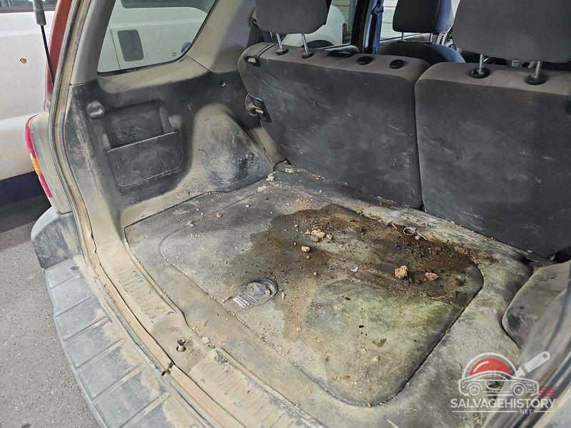 1FMCU93186KC34115 2006 FORD ESCAPE photo no. 20