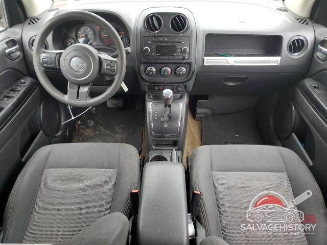 1C4NJCBA0GD611790 2016 JEEP COMPASS photo no. 8