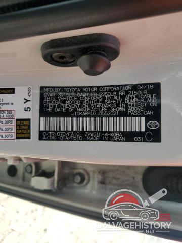 JTDKARFU7J3552521 2018 TOYOTA PRIUS photo no. 13