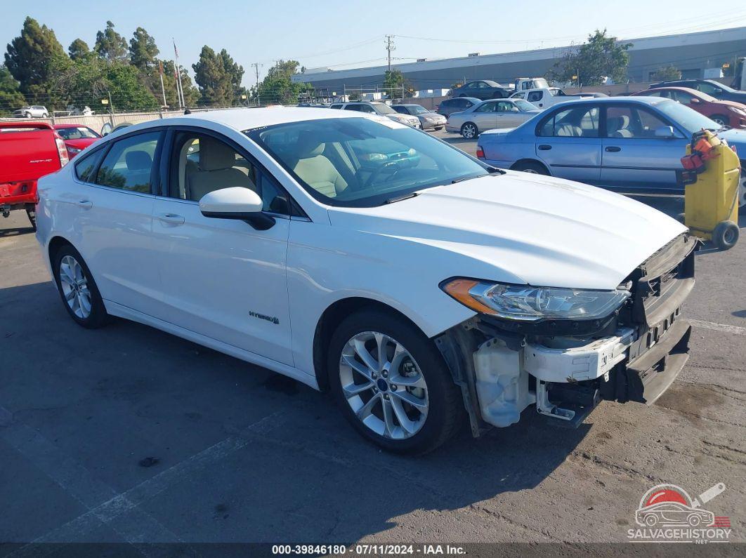 3FA6P0LU1KR188413 2019 FORD FUSION HYBRID photo no. 10