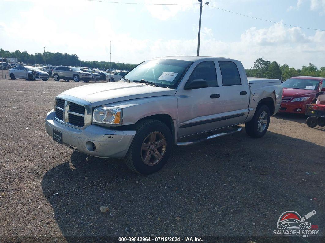 1D7HE48K37S127816 2007 DODGE DAKOTA photo no. 2