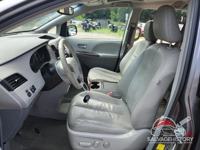 5TDYK3DC8CS188870 2012 TOYOTA All Models photo no. 7