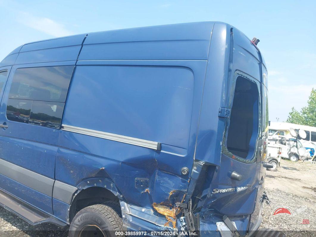 WDYPF0CCXC5624337 2012 FREIGHTLINER SPRINTER 3500 photo no. 3