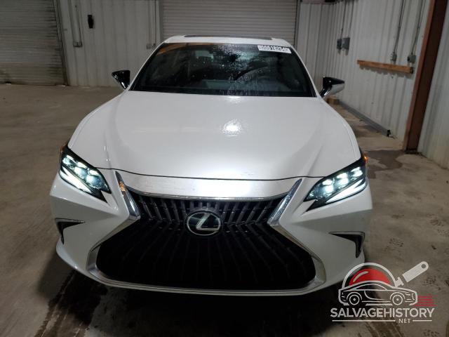 58AFA1C1XRU044471 2024 LEXUS ES300 photo no. 5