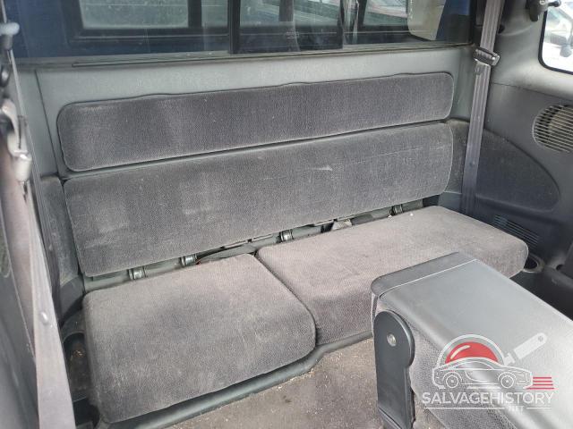 1B7GG22N7YS706168 2000 DODGE All Models photo no. 10
