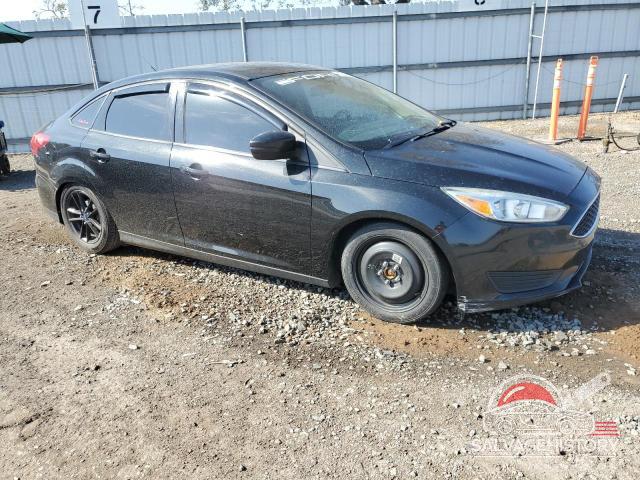 1FADP3F23FL370170 2015 FORD FOCUS photo no. 4
