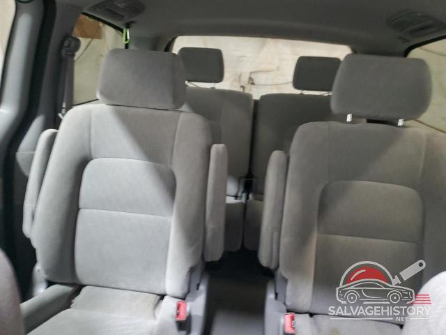 KNDUP132656671399 2005 KIA All Models photo no. 10