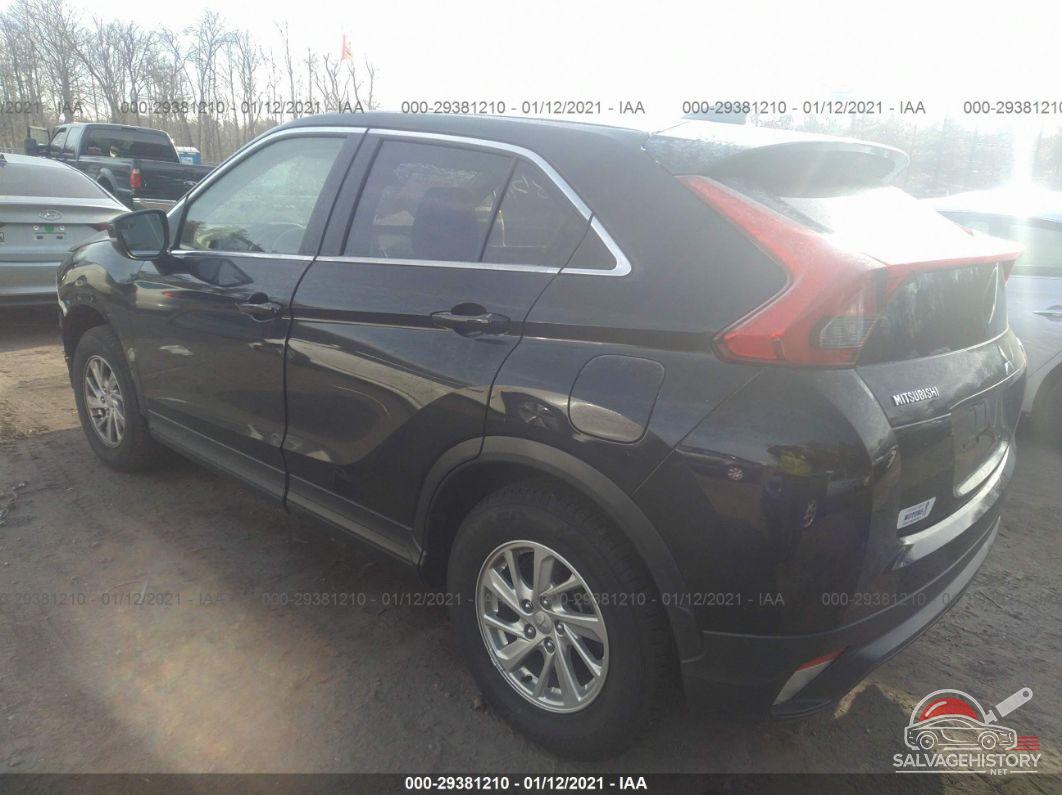 JA4AT3AA5KZ033346 2019 MITSUBISHI ECLIPSE CROSS photo no. 3