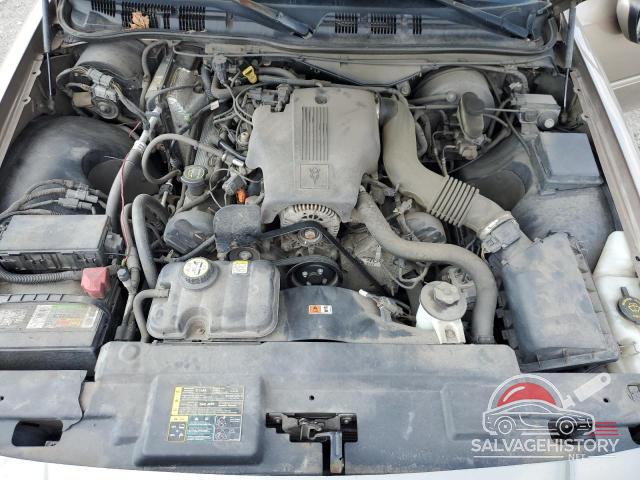 2MEHM75W24X635756 2004 MERCURY GRMARQUIS photo no. 11