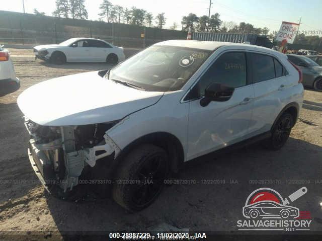 JA4AT4AA0JZ045229 2018 MITSUBISHI ECLIPSE CROSS photo no. 2