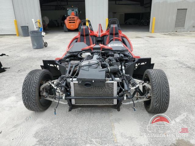 57XAAPFA2G5109901 2016 POLARIS SLINGSHOT photo no. 2