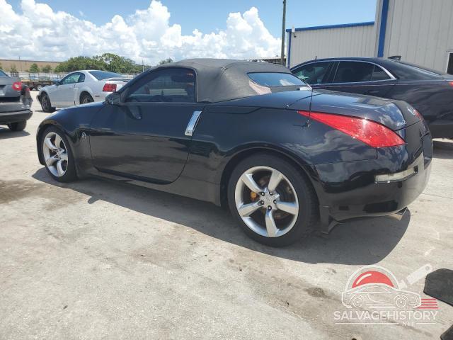 JN1AZ36A46M456289 2006 NISSAN 350Z photo no. 2