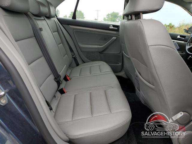 3VWRM71K38M151988 2008 VOLKSWAGEN JETTA photo no. 10