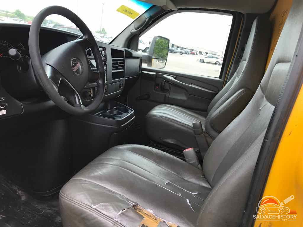 1GD374CG4B1901566 2011 GMC SAVANA photo no. 4