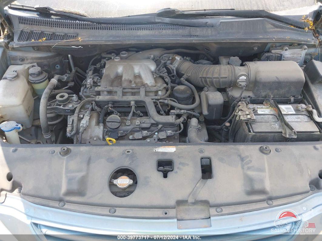 KNDMB233286243380 2008 KIA SEDONA photo no. 10