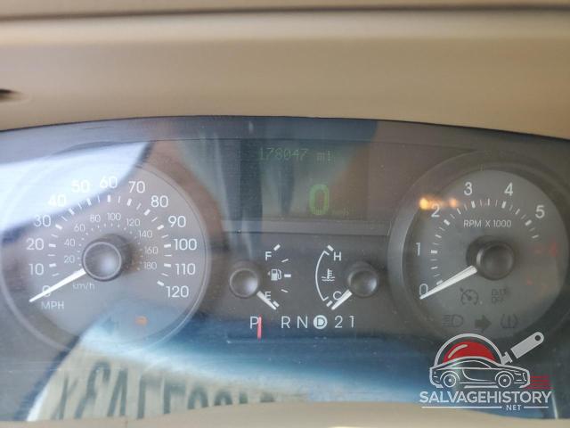 2MEFM75V37X630262 2007 MERCURY GRMARQUIS photo no. 9