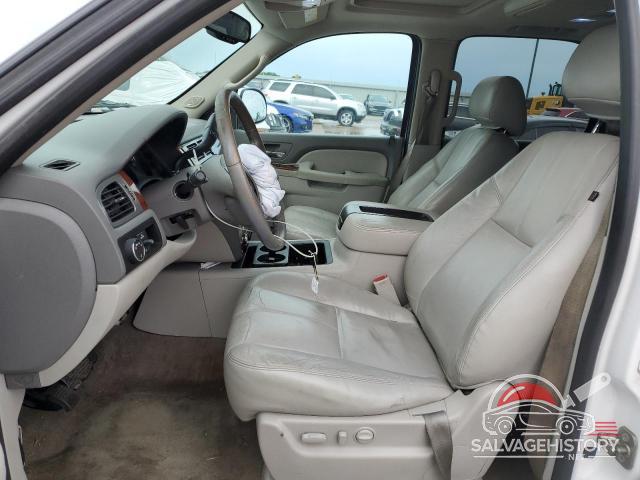 1GNSCBE05CR195959 2012 CHEVROLET TAHOE photo no. 7