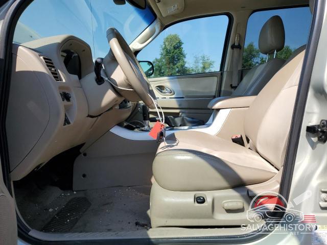 4M2CU56125DJ15417 2005 MERCURY MARINER photo no. 7