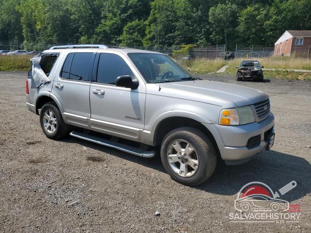 1FMDU75K04UA21580 2004 FORD EXPLORER photo no. 4
