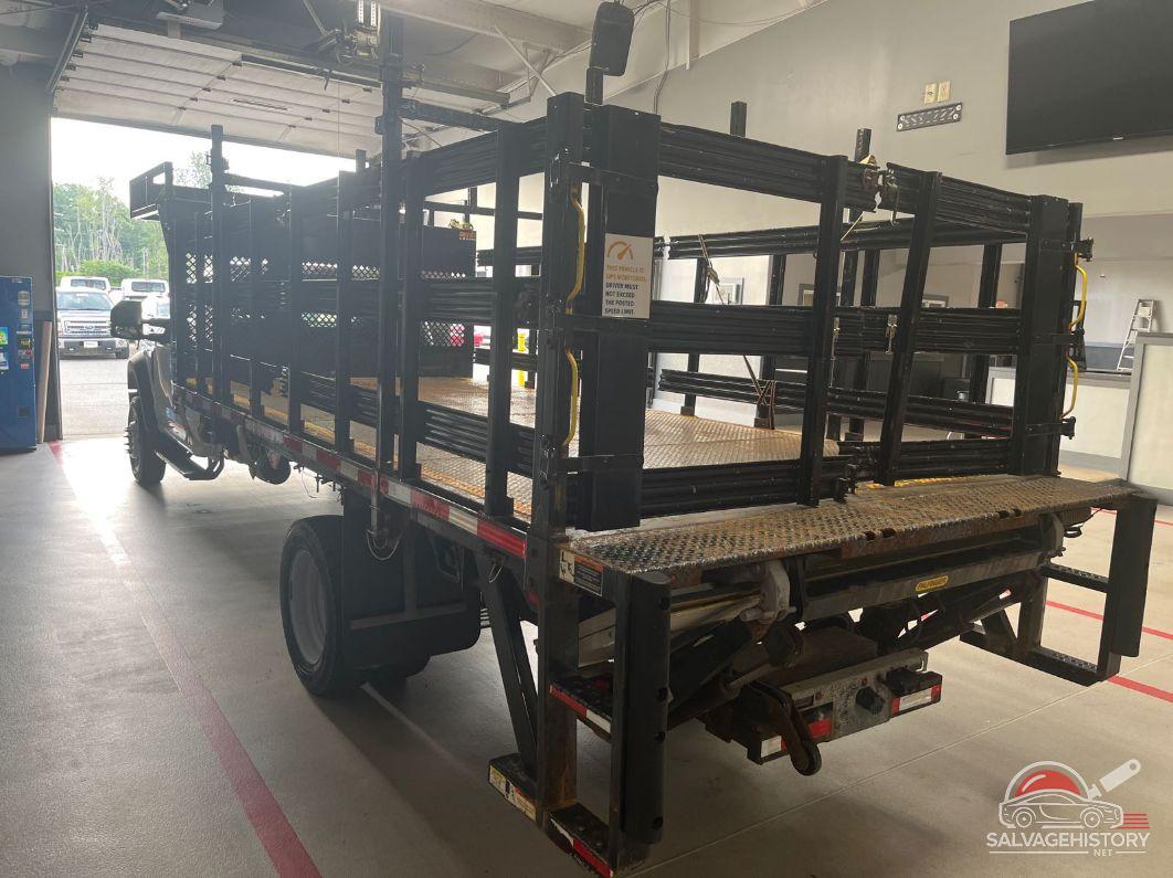 1FDUF5HYXKDA12638 2019 FORD F550 photo no. 17
