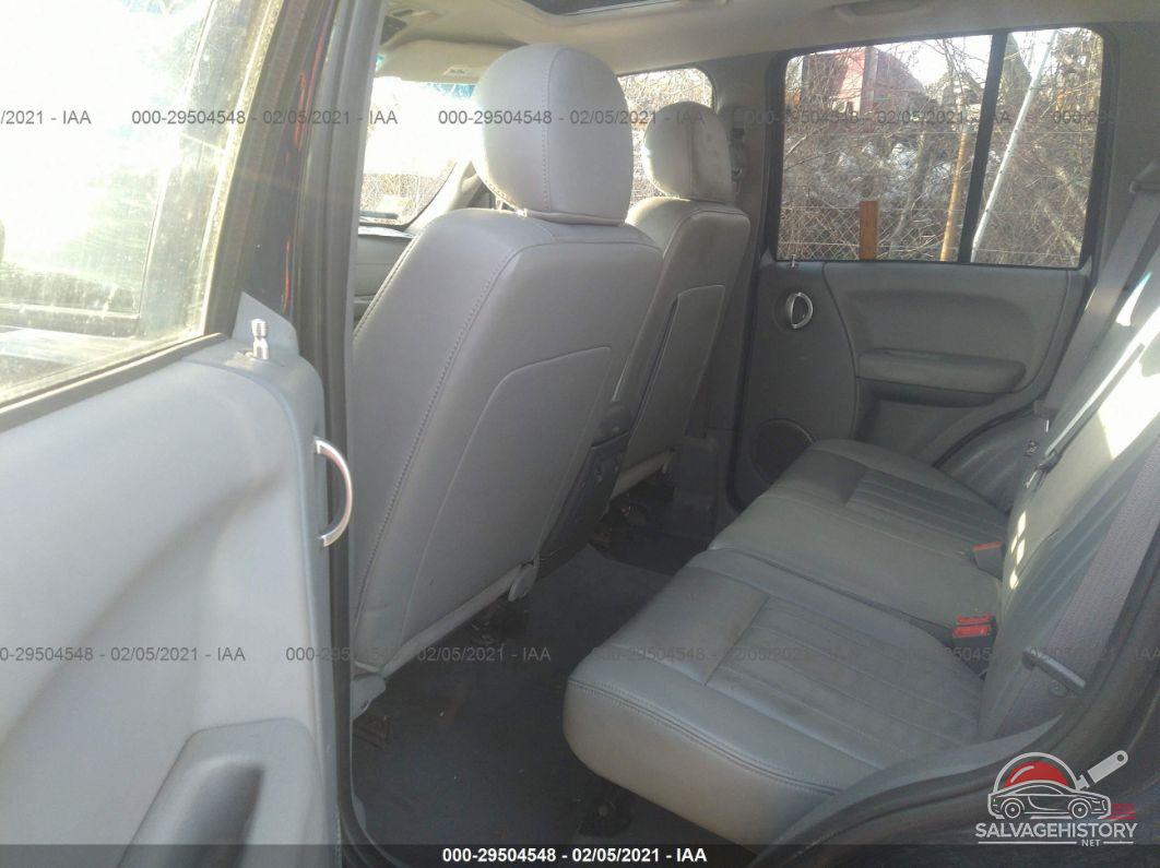 1J4GL58K05W721040 2005 JEEP LIBERTY photo no. 8