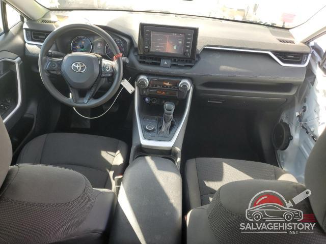 2T3MWRFV8KW004979 2019 TOYOTA RAV4 photo no. 8