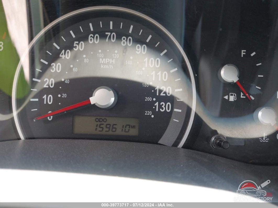 KNDMB233286243380 2008 KIA SEDONA photo no. 7
