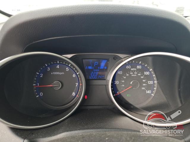 KM8JU3AG1FU963296 2015 HYUNDAI TUCSON photo no. 9