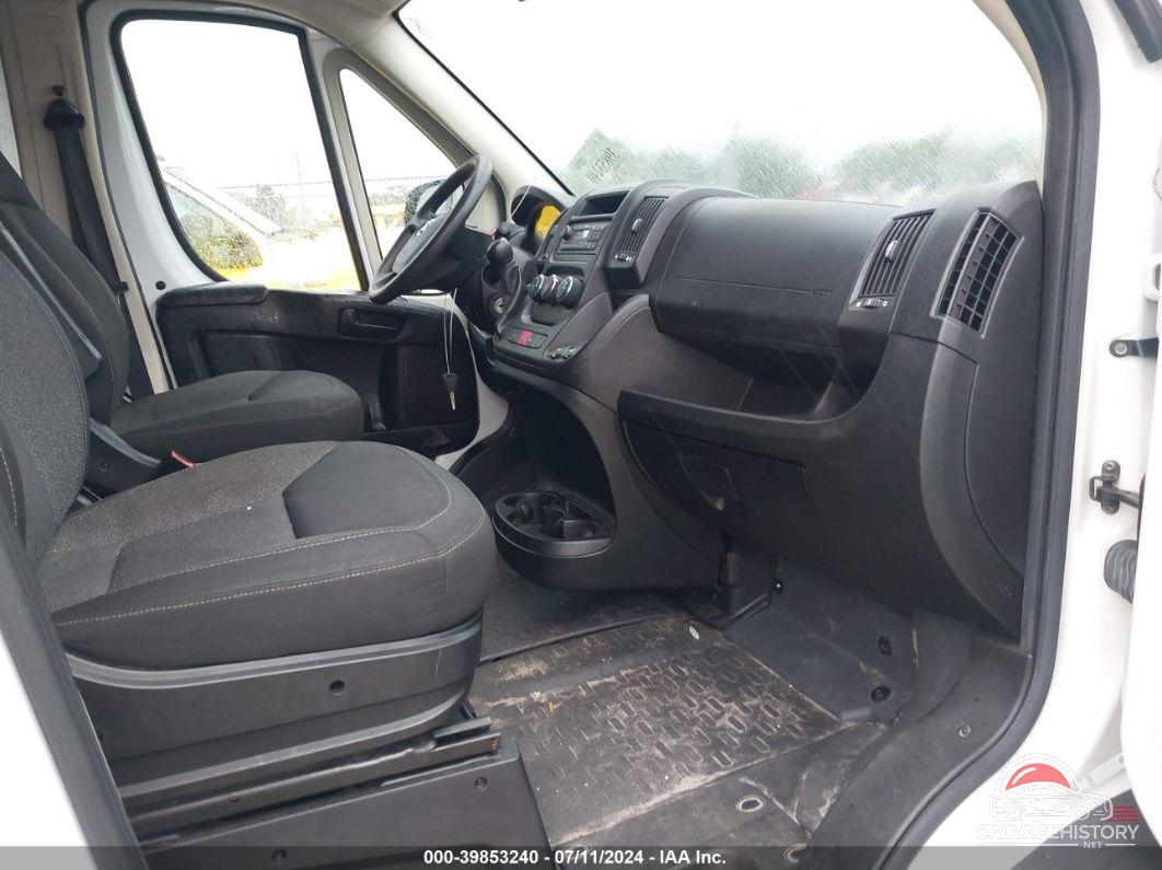 3C6TRVAG7GE117918 2016 RAM PROMASTER 1500 photo no. 5