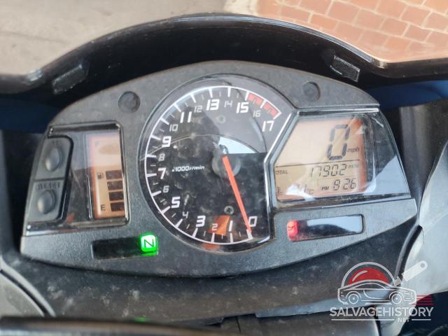 JH2PC40J2JK400032 2018 HONDA CBR CYCLE photo no. 7
