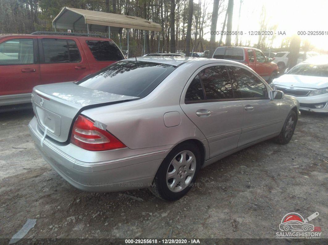 WDBRF61J72F267134 2002 MERCEDES-BENZ C-CLASS photo no. 4