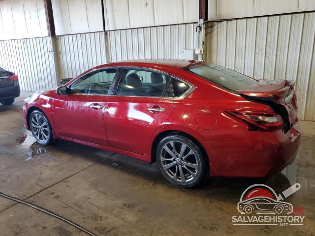 1N4AL3AP0JC262633 2018 NISSAN ALTIMA photo no. 2