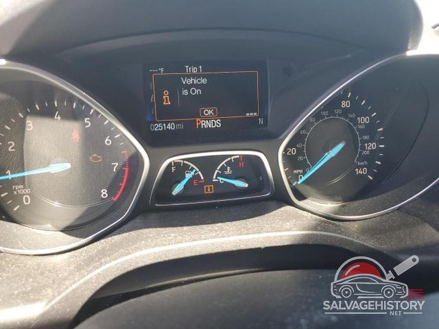 1FMCU9HD4KUA01138 2019 FORD ESCAPE photo no. 9