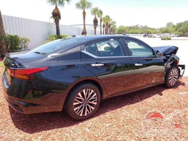 1N4BL4DV9RN343506 2024 NISSAN ALTIMA photo no. 3