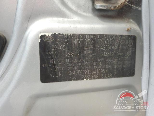 KNAGD128155418957 2005 KIA OPTIMA photo no. 12