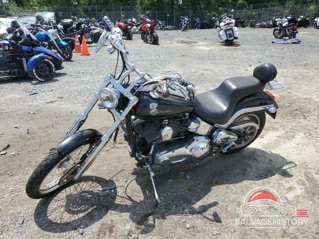1HD1BSY113Y078055 2003 HARLEY-DAVIDSON FX photo no. 2