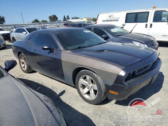 2C3CDYAG5DH593078 2013 DODGE CHALLENGER photo no. 4