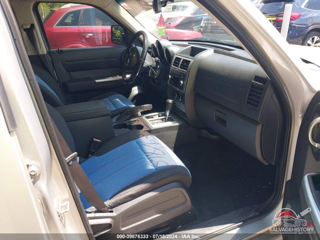 1D8GU58668W173055 2008 DODGE NITRO photo no. 5