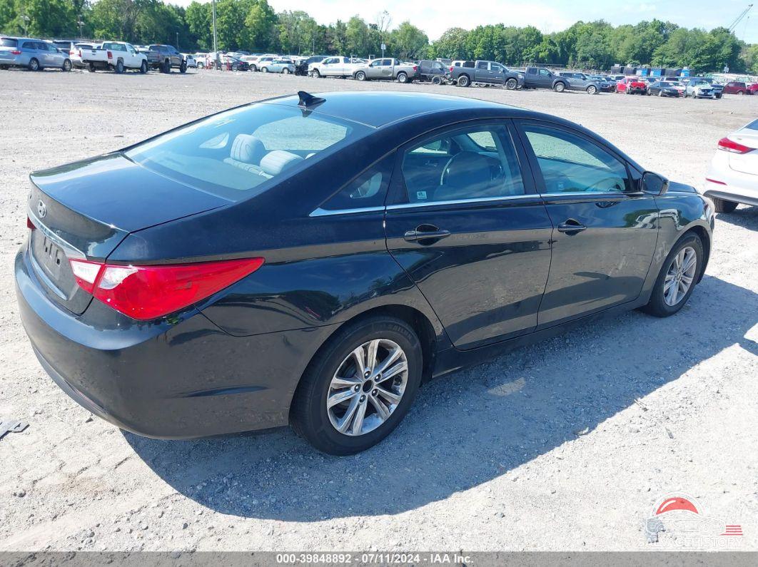 5NPEB4AC7BH204056 2011 HYUNDAI SONATA photo no. 4