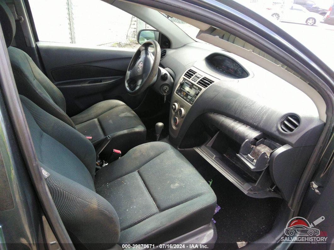 JTDBT4K32B1406549 2011 TOYOTA YARIS photo no. 5