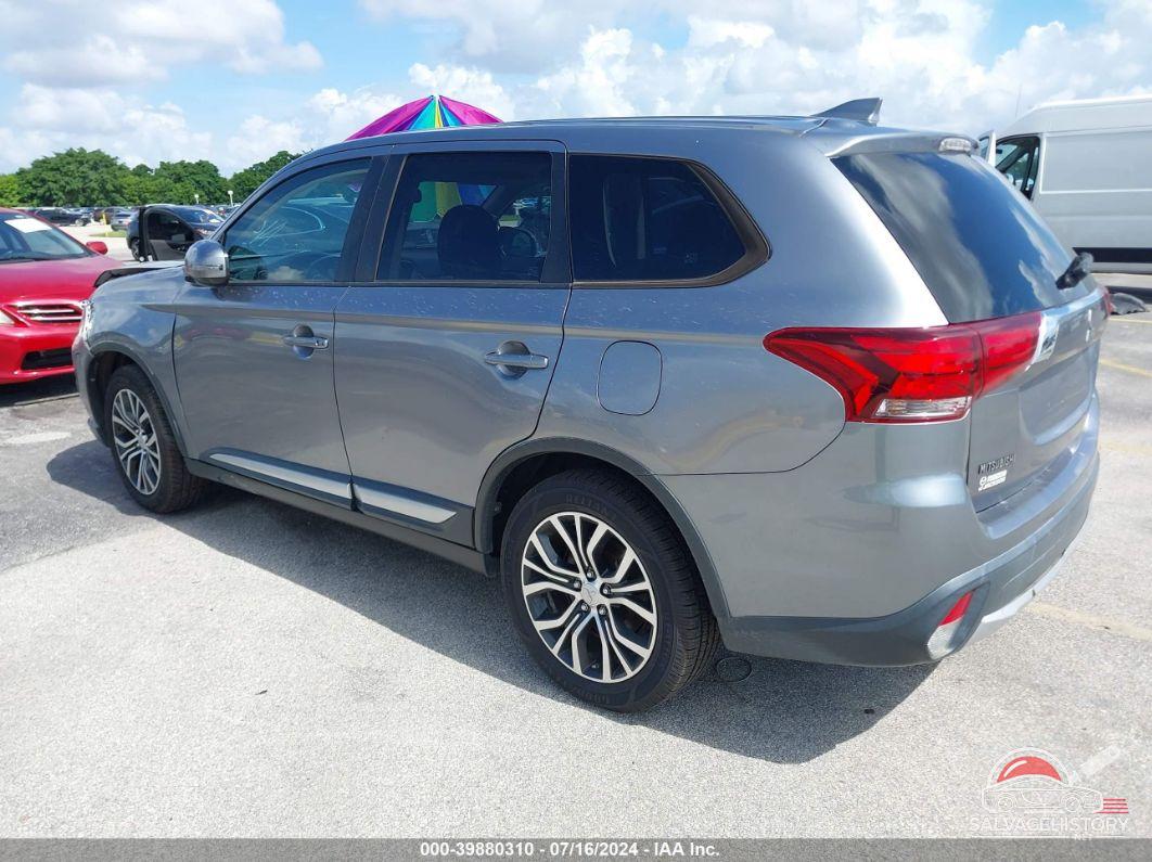JA4AD3A30HZ021659 2017 MITSUBISHI OUTLANDER photo no. 3
