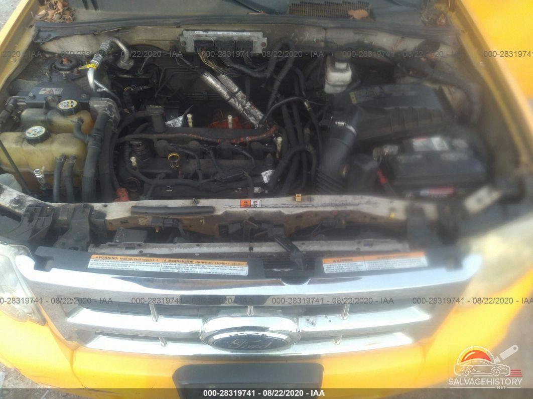 1FMCU4K38AKA13502 2010 FORD ESCAPE photo no. 10