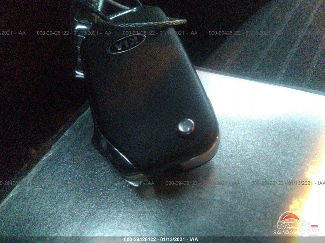 KNDJ23AU6M7124501 2021 KIA SOUL photo no. 11